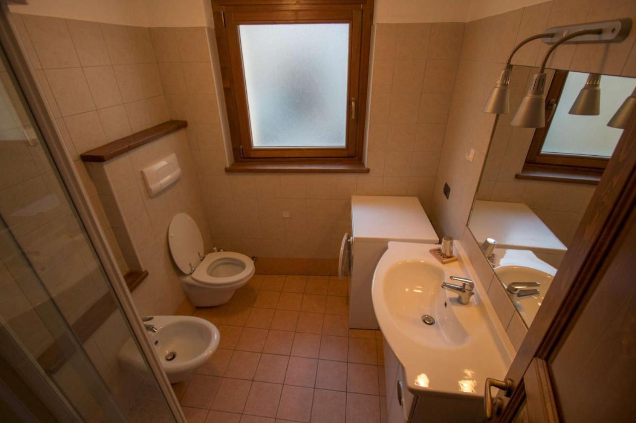 Casa Alfredo Apartment Cogne Bilik gambar