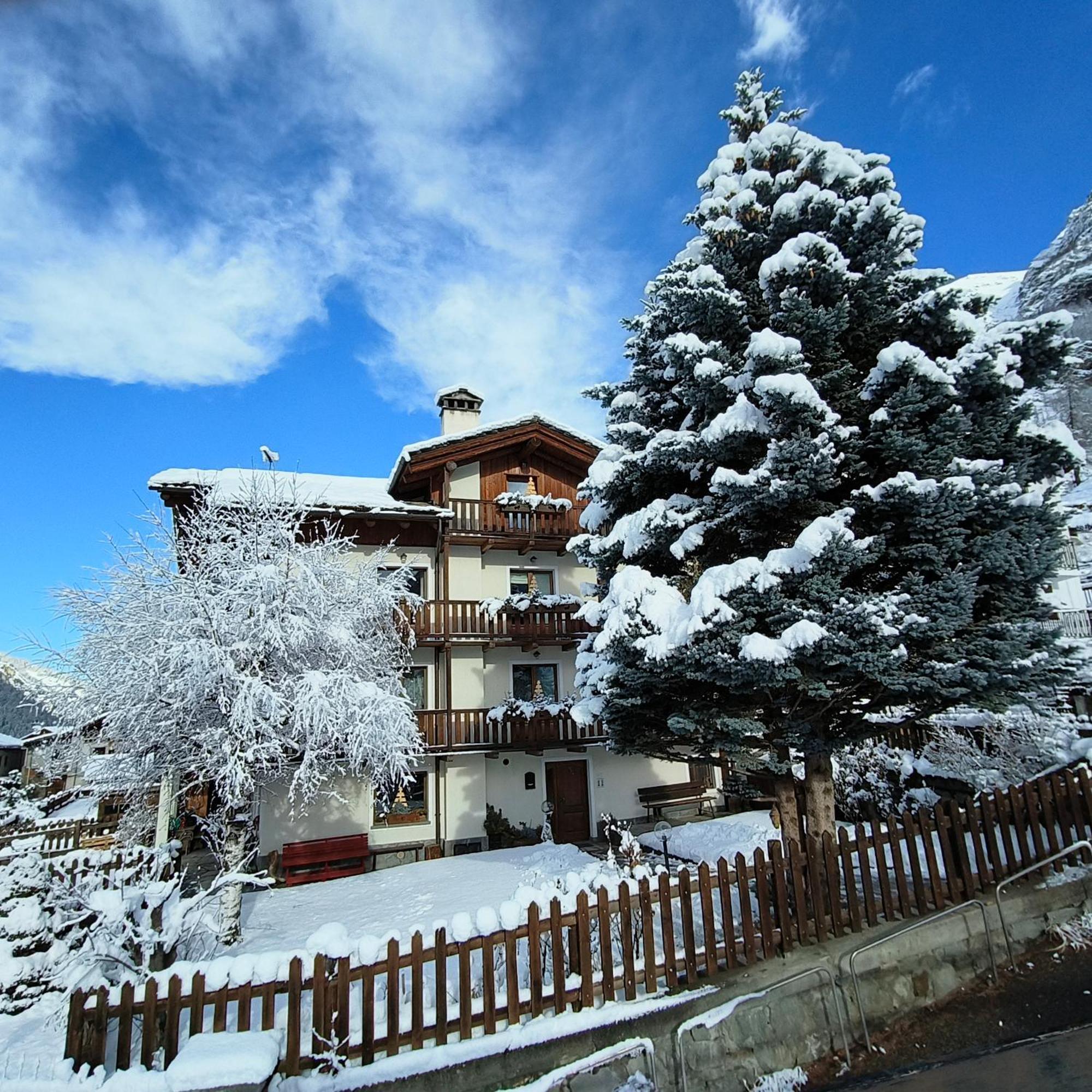 Casa Alfredo Apartment Cogne Luaran gambar