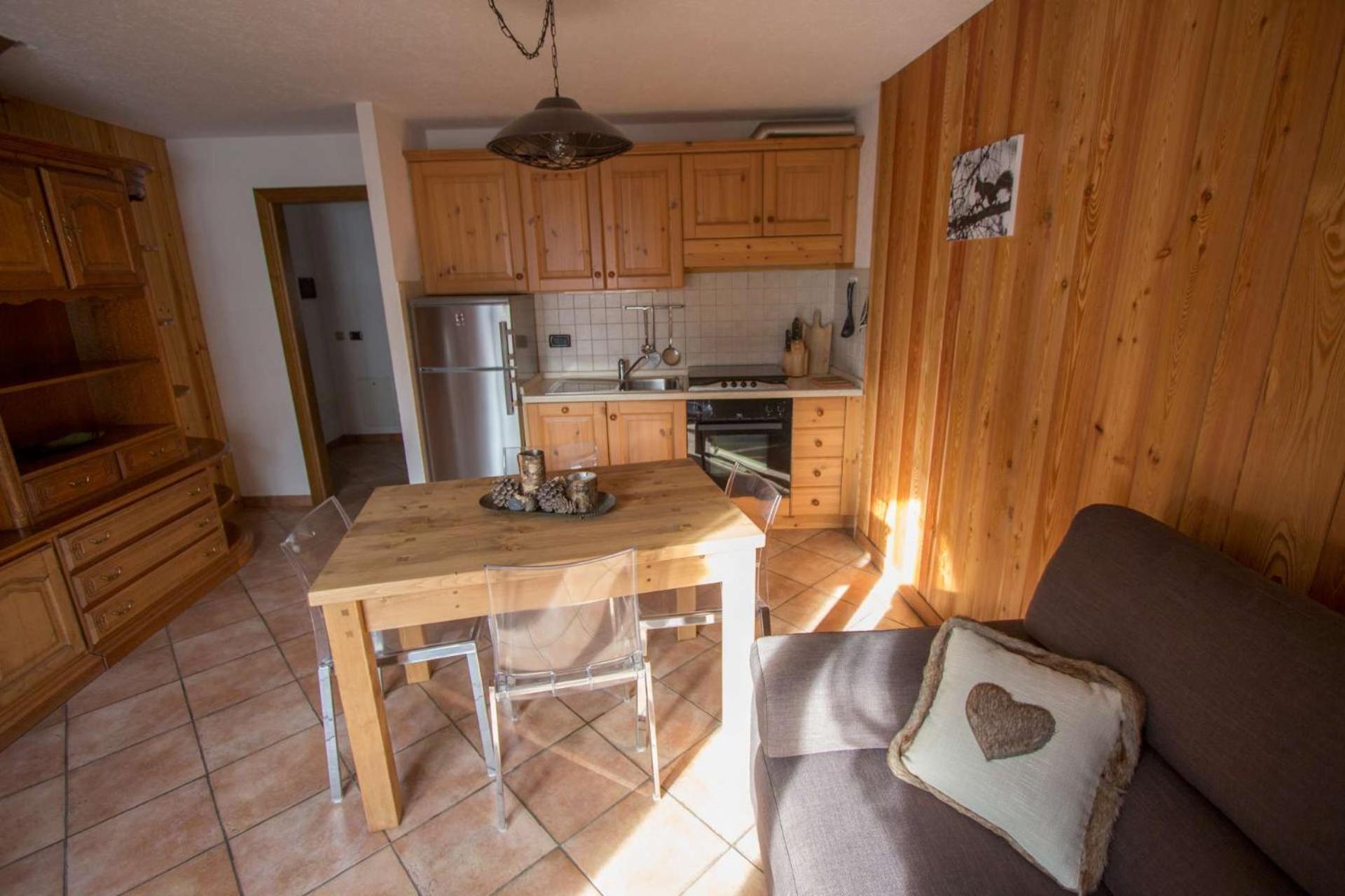 Casa Alfredo Apartment Cogne Bilik gambar